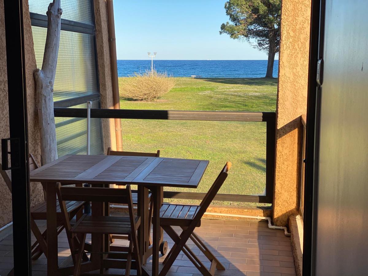 Residence Santa Lucia, Studio Avec Piscine , Vue Mer Et Pied Dans L'Eau , Moriani-Plage Екстер'єр фото